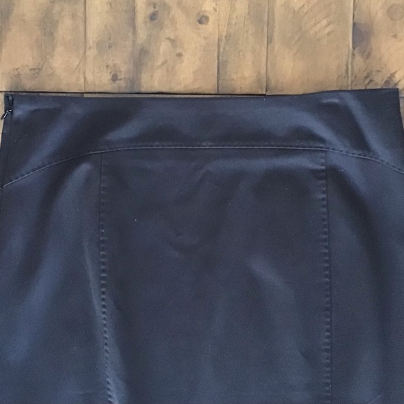 Banana Republic Bi-Stretch Pencil Skirt - Picture 9 of 13